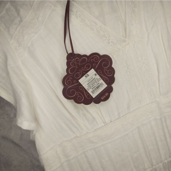 New Knox Rose Lightweight Dress - Picture 2 of 6